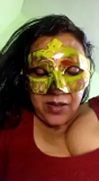 Snapshot of DesiMuffin chatting on 9, 1, 2025 DesiMuffin online show from 9, 1, 2025