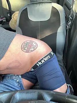 Berserker00888 online show from 3, 3, 2026