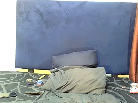 Snapshot of ReginaStar16 chatting on 7, 4, 2026 ReginaStar16 online show from 7, 4, 2026