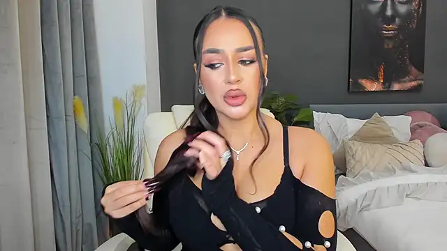 Sonia  Rey online show from 15, 11, 2025