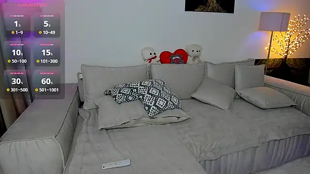 Queenofyouredreams online show from 7, 12, 2024