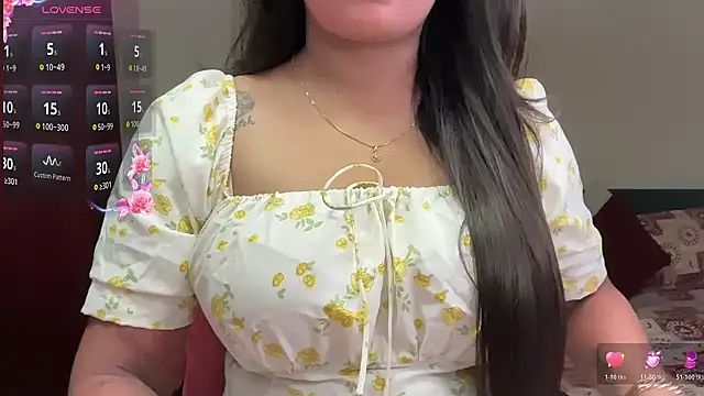 Snapshot of nandini_7 chatting on 18, 5, 2026 nandini 7 online show from 18, 5, 2026