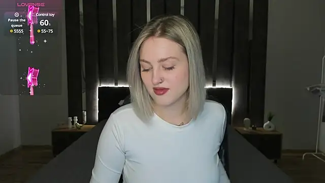  Sarah Soul  online show from 1, 2, 2025