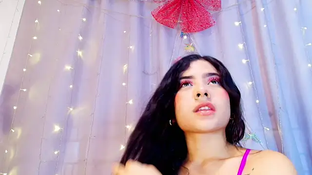 adara johnson   online show from 18, 12, 2025