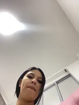 Tifanny Jhoson online show from 24, 9, 2025