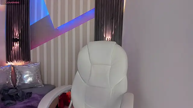 emily layton online show from 16, 1, 2025