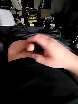 thickstickman online show from 27, 11, 2025