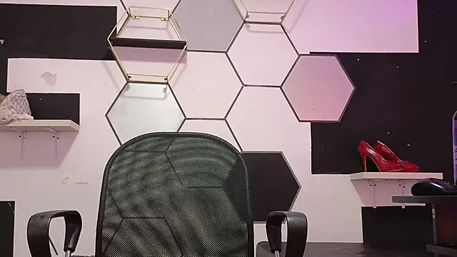 alondrabigtits online show from 17, 10, 2025