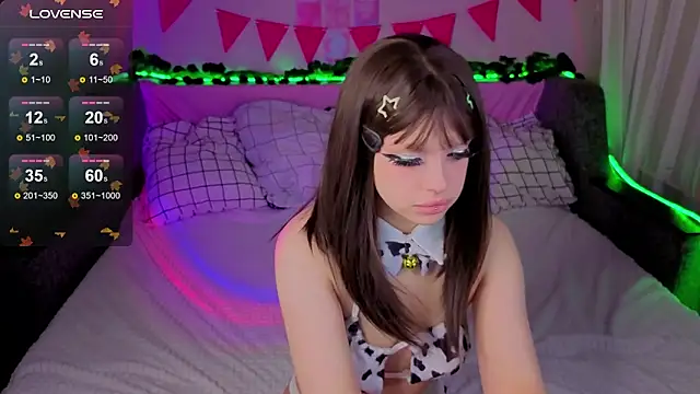 MonikaMayson online show from 25, 11, 2025