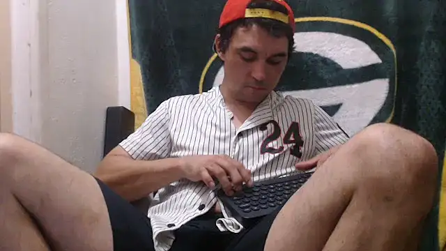 Apeezy14 online show from 8, 12, 2024