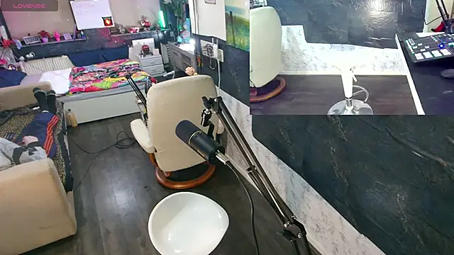 Doggyray44 online show from 20, 12, 2024