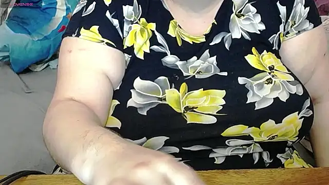 lisa Black00 online show from 9, 3, 2025