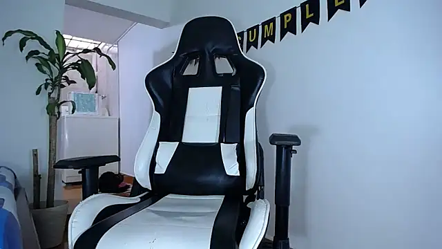 Snapshot of diamond_black00 chatting on 29, 12, 2024 diamond black00 online show from 29, 12, 2024