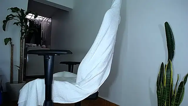 Snapshot of diamond_black00 chatting on 9, 2, 2025 diamond black00 online show from 9, 2, 2025