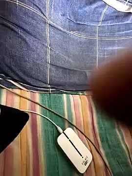 Snapshot of huzi518 chatting on 18, 2, 2025 huzi518 online show from 18, 2, 2025