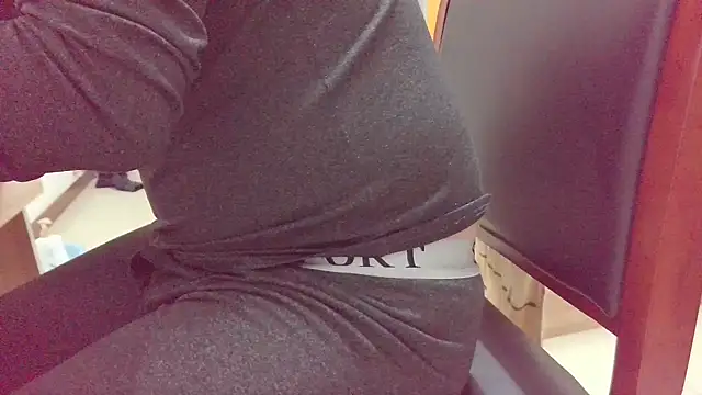 huzi518 online show from 4, 11, 2025