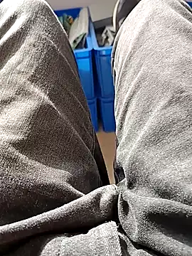 huzi518 online show from 27, 11, 2025