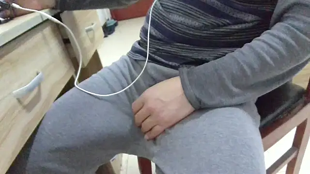 huzi518 online show from 15, 3, 2026