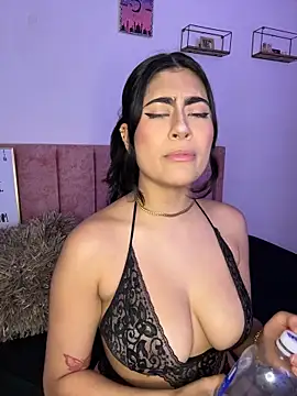 miakhalifaaa  online show from 10, 10, 2025