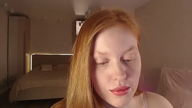 Snapshot of lulu_moonmoon chatting on 12, 12, 2024 lulu moonmoon online show from 12, 12, 2024
