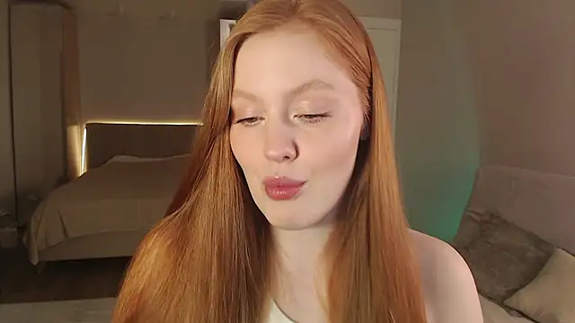 Snapshot of lulu_moonmoon chatting on 21, 2, 2025 lulu moonmoon online show from 21, 2, 2025
