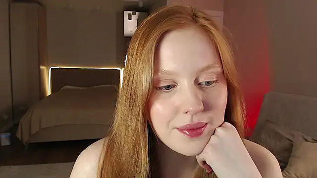 Snapshot of lulu_moonmoon chatting on 18, 3, 2025 lulu moonmoon online show from 18, 3, 2025