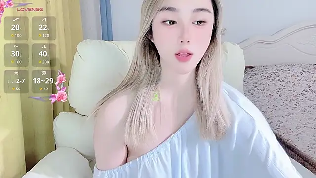 Caitlyn   online show from 18, 12, 2025