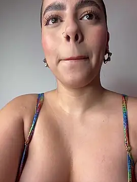 DakotaShelby online show from 19, 1, 2025