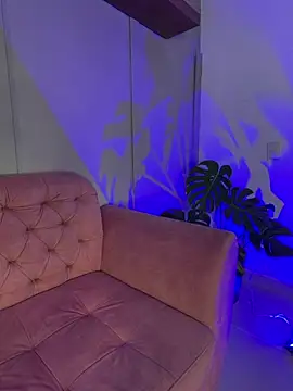 DakotaShelby online show from 25, 6, 2026