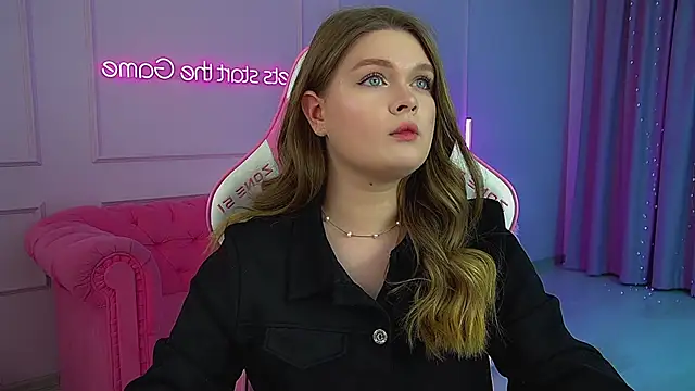 CrystalLyons online show from 16, 6, 2026