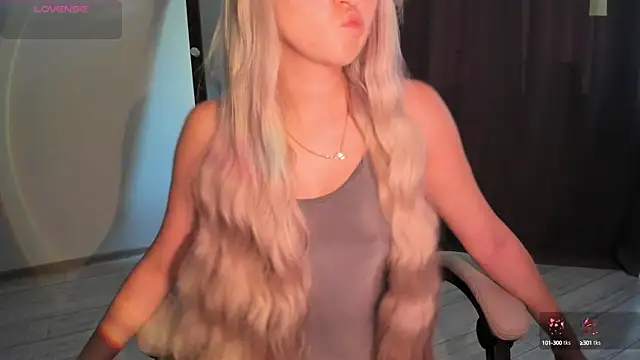 Lana Younes online show from 10, 10, 2025