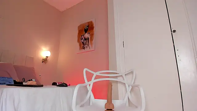 dani skinny  online show from 5, 3, 2025