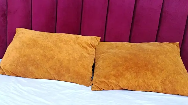 JESSYCORTES online show from 13, 3, 2025