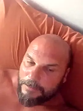 Snapshot of Javierchico chatting on 8, 7, 2026 Javierchico online show from 8, 7, 2026