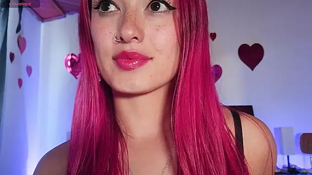 luccycollins  online show from 10, 2, 2026