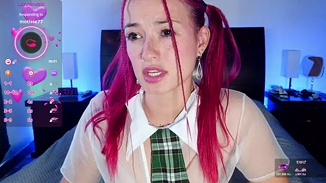 Snapshot of luccycollins_ chatting on 28, 5, 2026 luccycollins online show from 28, 5, 2026