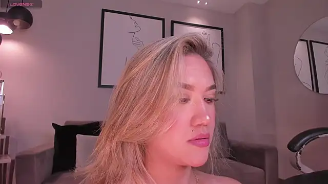 RebeccaHudson online show from 15, 1, 2026