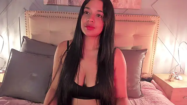 Snapshot of Aitana98_ chatting on 16, 12, 2024 Aitana98 online show from 16, 12, 2024