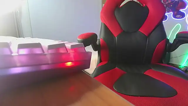 sweetie tsgirl  online show from 9, 1, 2025