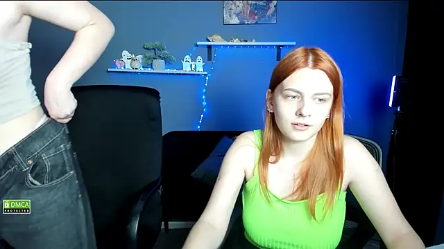 nikole kitt online show from 28, 1, 2025