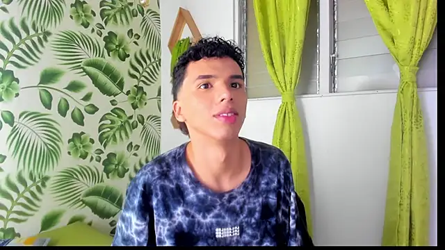 Snapshot of SEANTROYY chatting on 26, 2, 2025 SEANTROYY online show from 26, 2, 2025