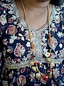 Snapshot of gaurika18 chatting on 10, 2, 2025 gaurika18 online show from 10, 2, 2025