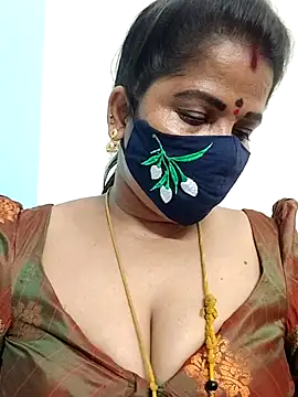 Snapshot of gaurika18 chatting on 11, 6, 2026 gaurika18 online show from 11, 6, 2026