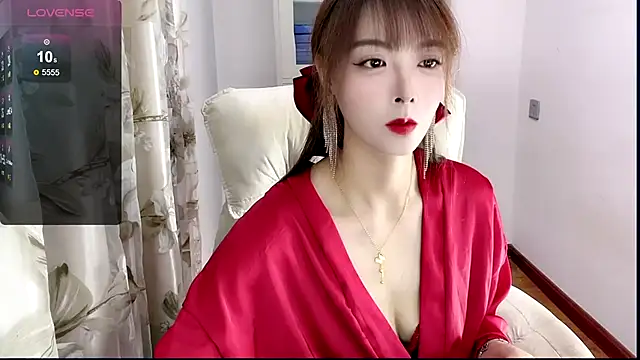 Snapshot of NINIbaby-99 chatting on 8, 1, 2025 NINIbaby-99 online show from 8, 1, 2025