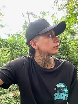 Snapshot of _PhillipBrown chatting on 7, 12, 2024 PhillipBrown online show from 7, 12, 2024