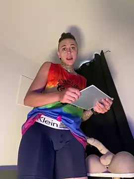 Snapshot of _PhillipBrown chatting on 10, 2, 2026 PhillipBrown online show from 10, 2, 2026