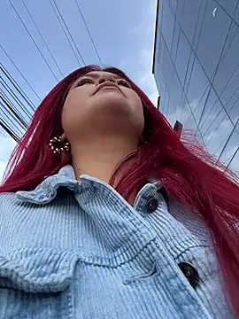 lia moon77 online show from 7, 11, 2025