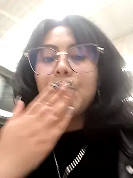 lara moon25 online show from 3, 11, 2025