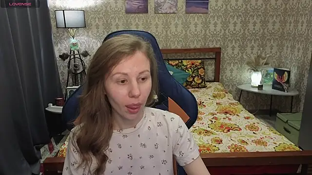 Lill Mary online show from 3, 2, 2026