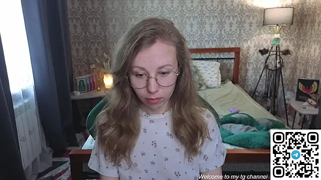 Snapshot of Lill_Mary chatting on 28, 4, 2026 Lill Mary online show from 28, 4, 2026